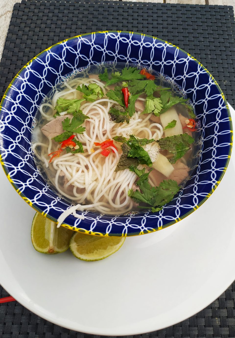 PHO BO (VIETNAMESE BEEF NOODLE SOUP) : Ooh La Loire